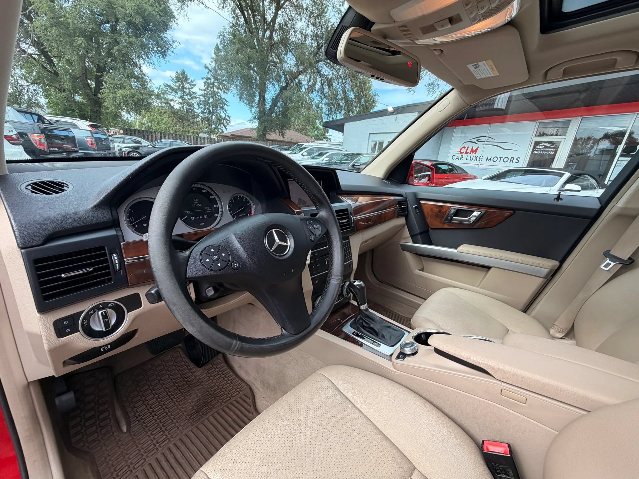 Used 2011 Mercedes-Benz GLK 350 4MATIC image 8