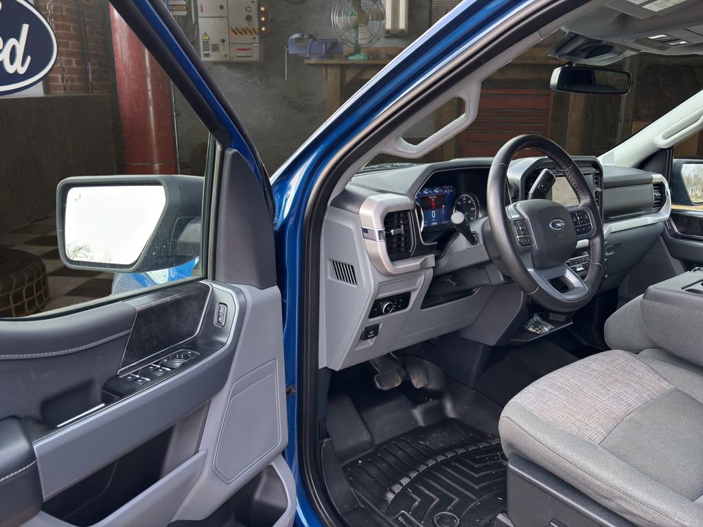 Used 2023 Ford F150 XLT w/ Equipment Group 301A Mid image 17