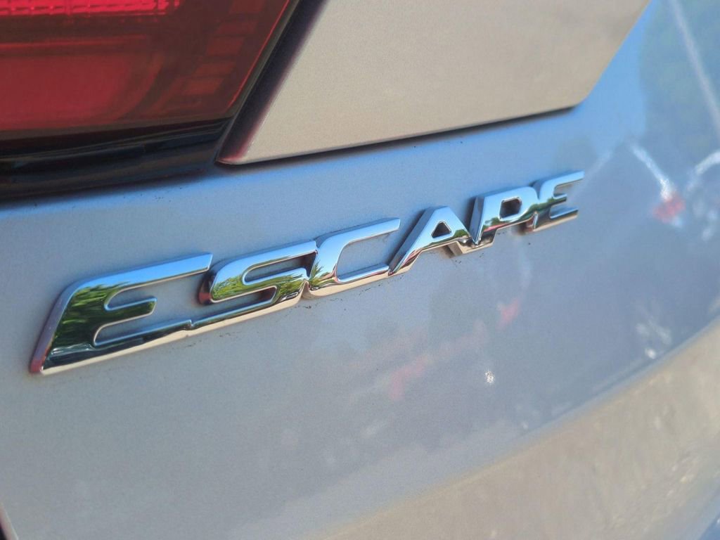 Used 2019 Ford Escape SE AWD/4WD image 26