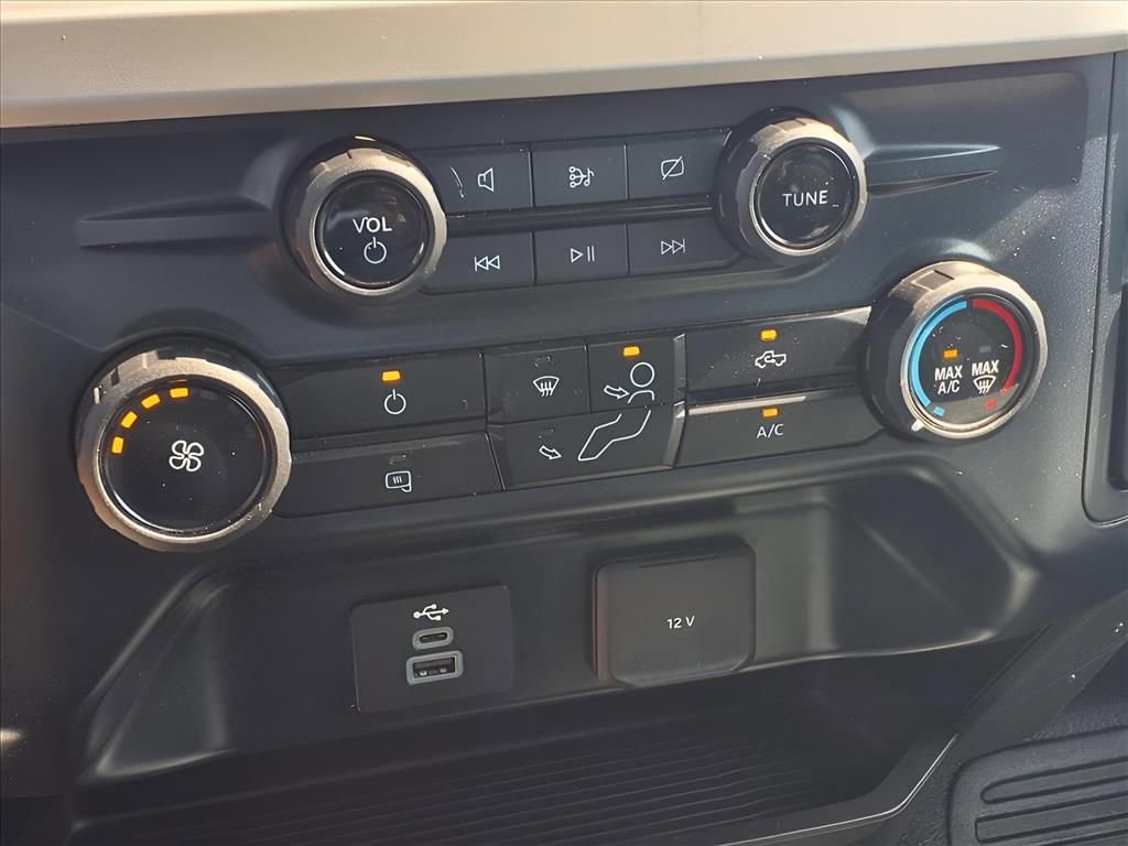 Used 2023 Ford F250 XLT w/ FX4 Off-Road Package image 10