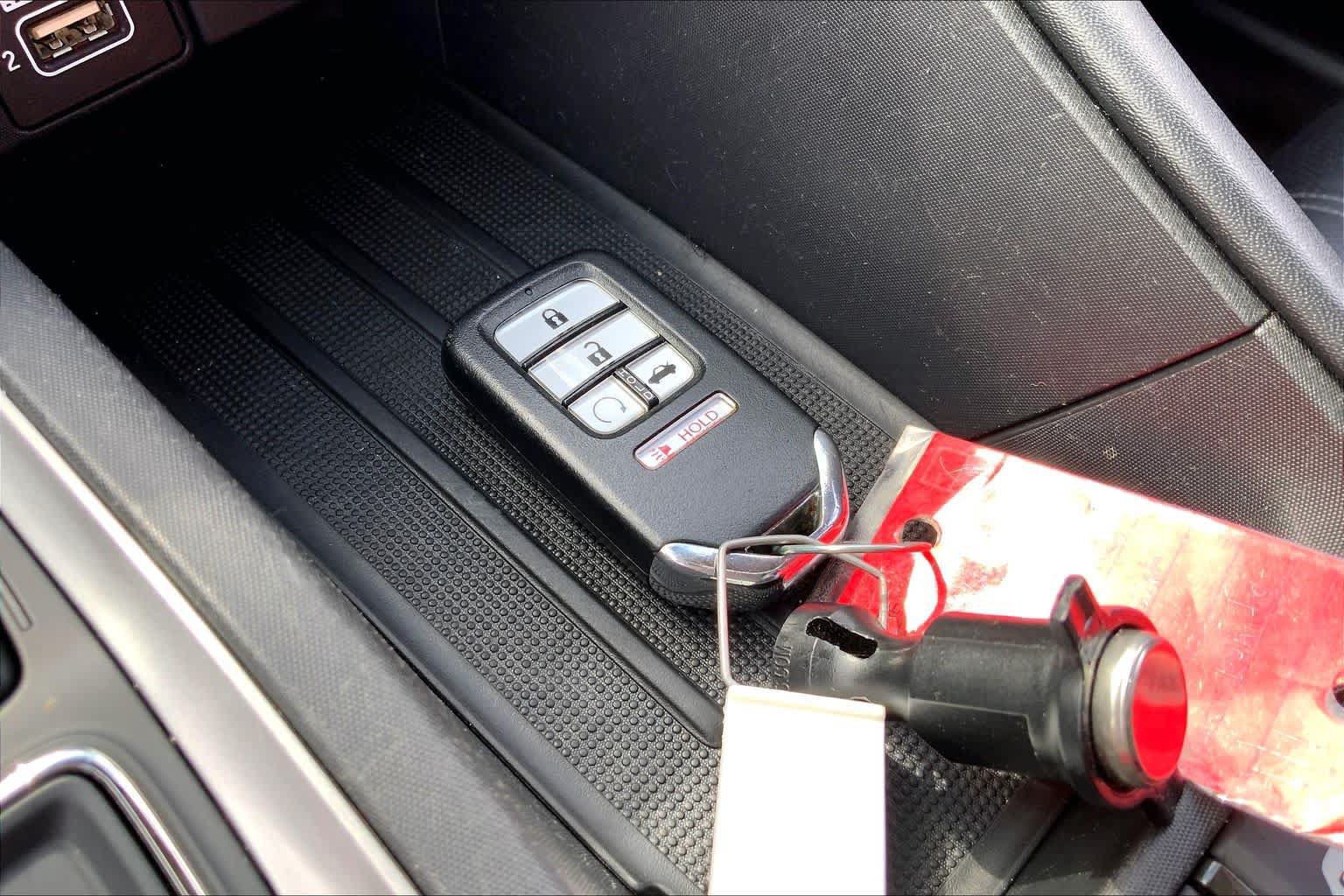 Used 2020 Honda Insight Touring image 15