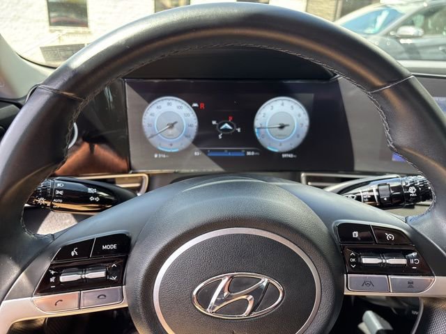 Used 2023 Hyundai Elantra SEL w/ Convenience Package FWD image 21
