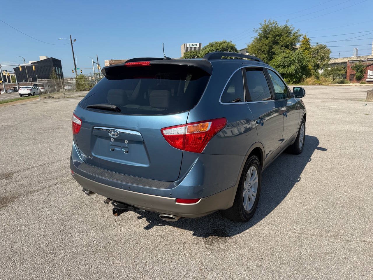 Used 2012 Hyundai Veracruz GLS FWD image 3