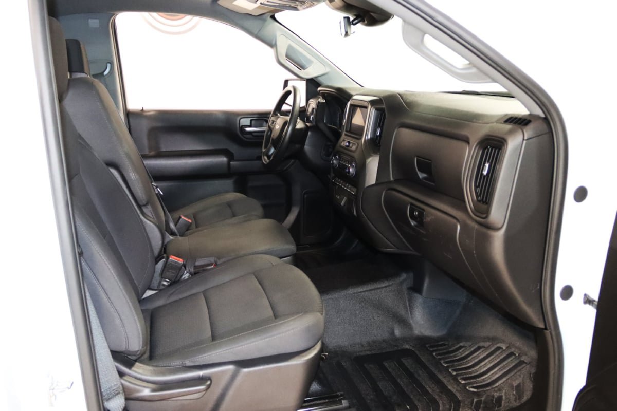 Used 2025 Chevrolet Silverado 1500 W/T RWD image 49