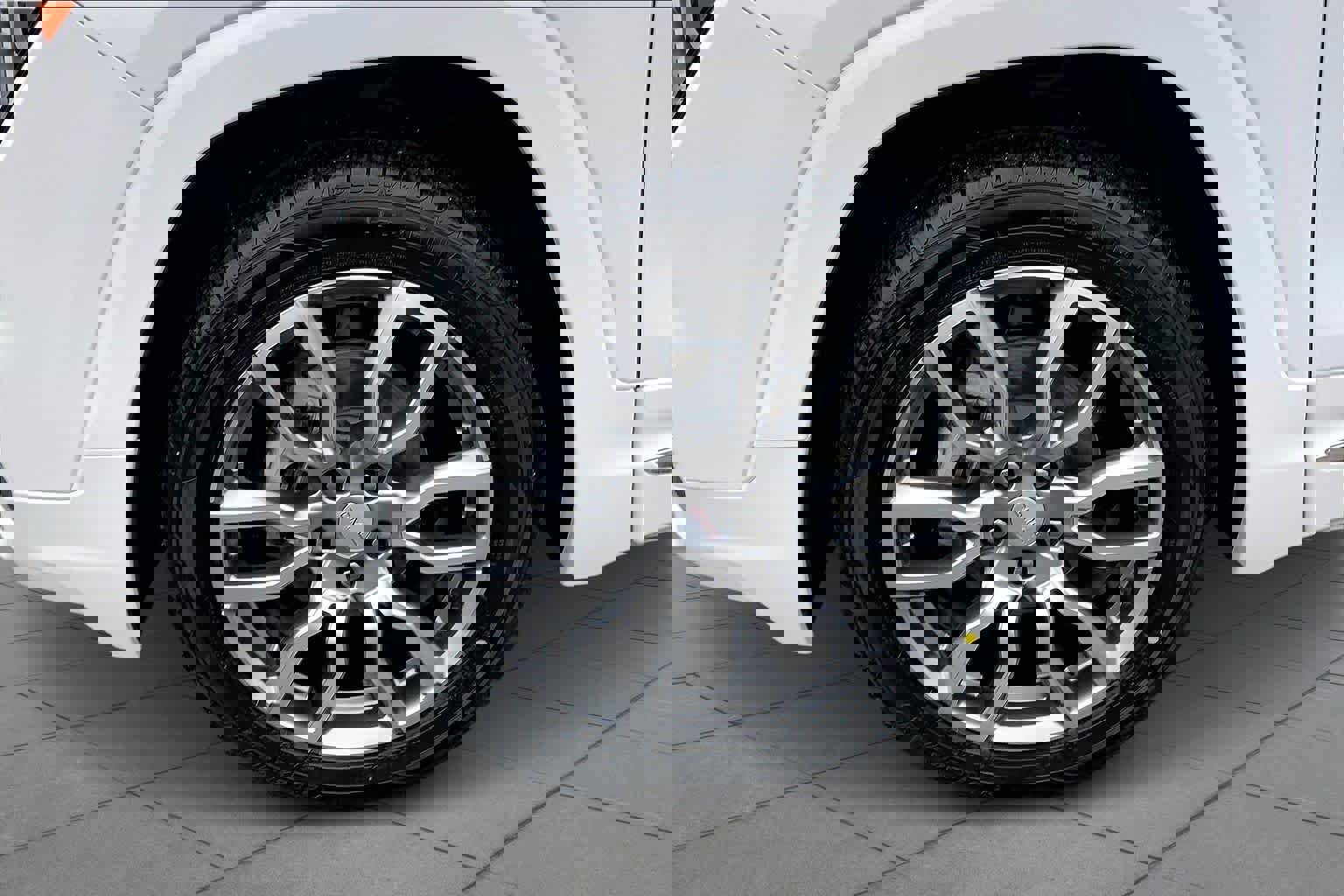 Used 2023 GMC Terrain Denali image 11