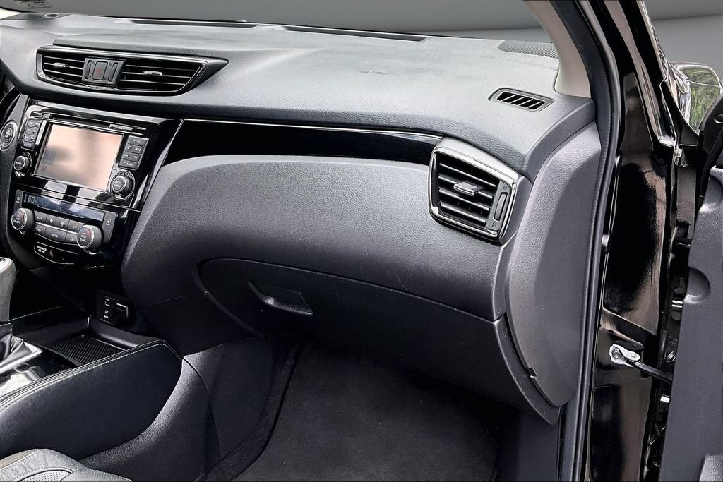 Used 2018 Nissan Rogue Sport SL w/ SL Premium Package AWD/4WD image 26