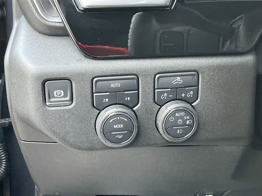 Used 2024 Chevrolet Silverado 1500 RST image 10