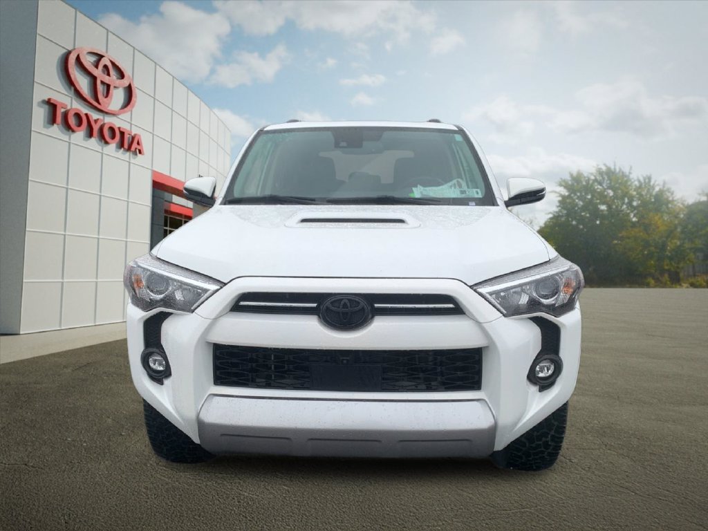 Used 2024 Toyota 4Runner TRD Off-Road Premium w/ Off Road Premium Plus Package AWD/4WD image 8