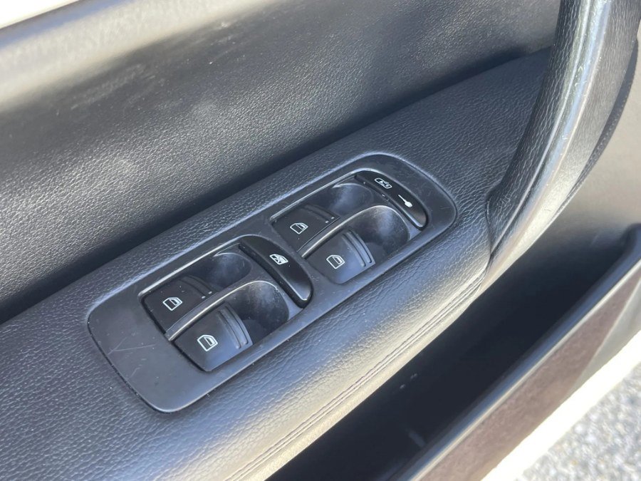 Used 2009 Porsche Cayenne GTS image 17