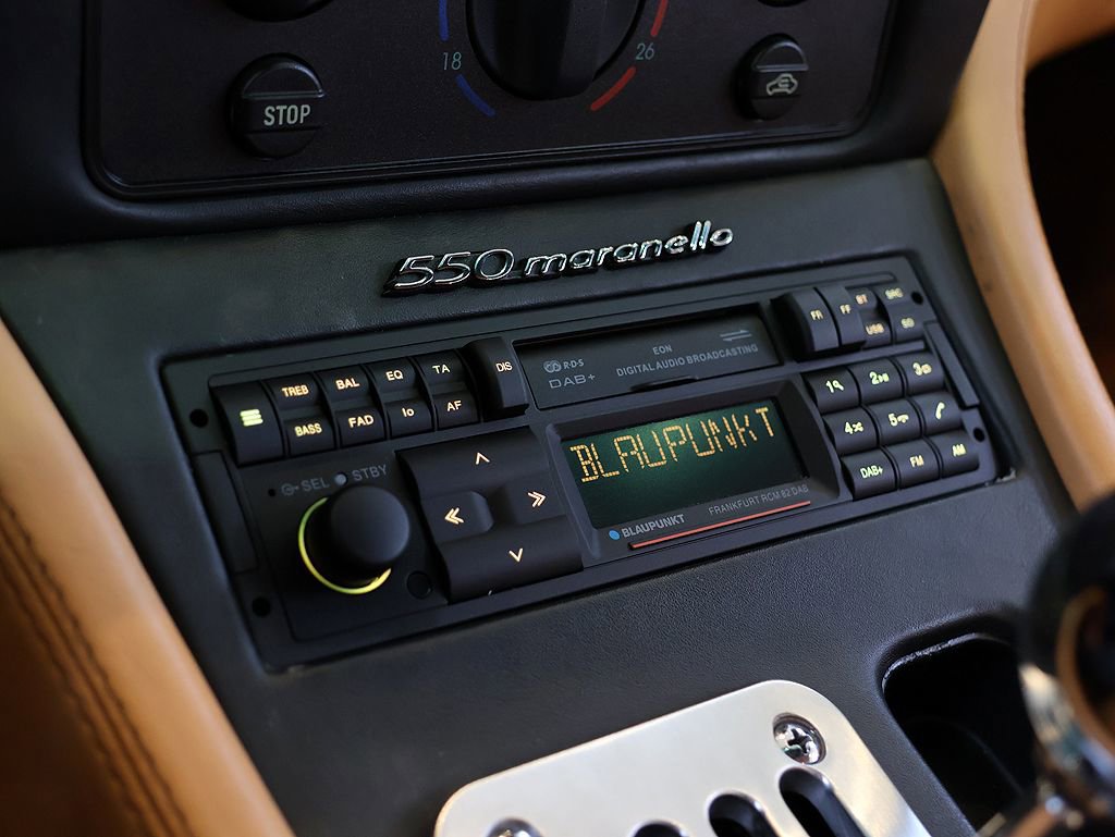Used 1998 Ferrari 550 Maranello image 97