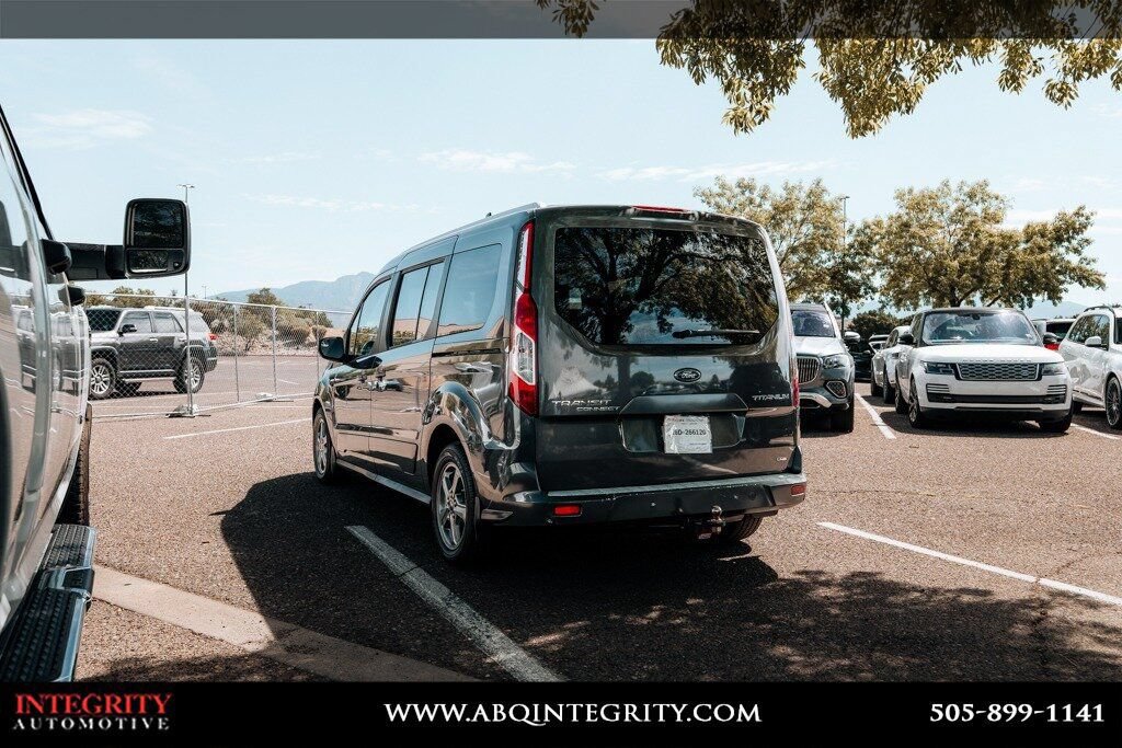 Used 2019 Ford Transit Connect Titanium w/ Titanium Premium Package FWD image 4