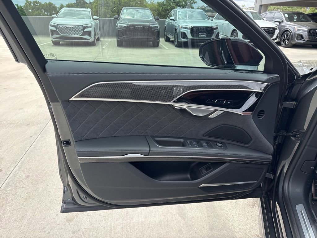 New 2026 Audi S8 AWD/4WD image 10