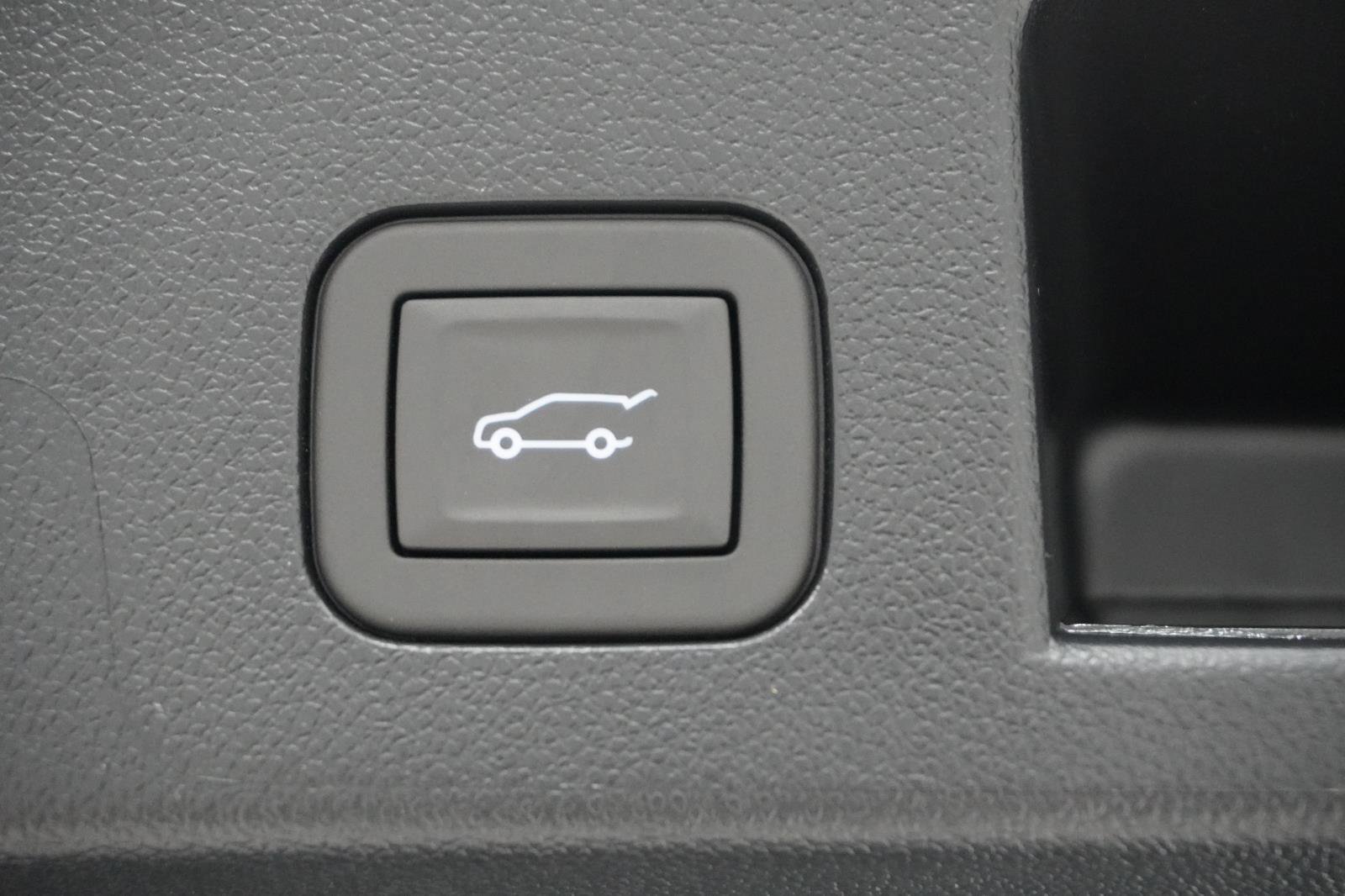 New 2026 Chevrolet Equinox RS w/ Convenience Package III image 7