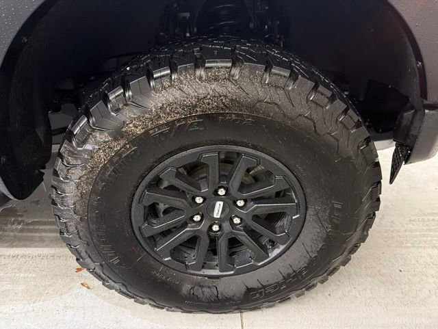 Used 2025 Ford F150 Raptor AWD/4WD image 26