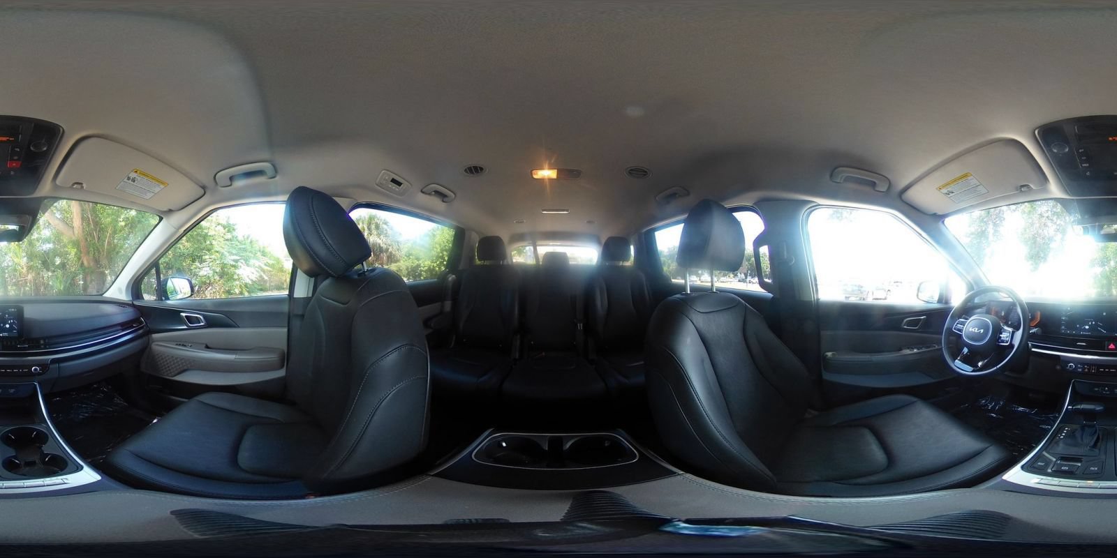 Used 2026 Kia Carnival FWD image 44