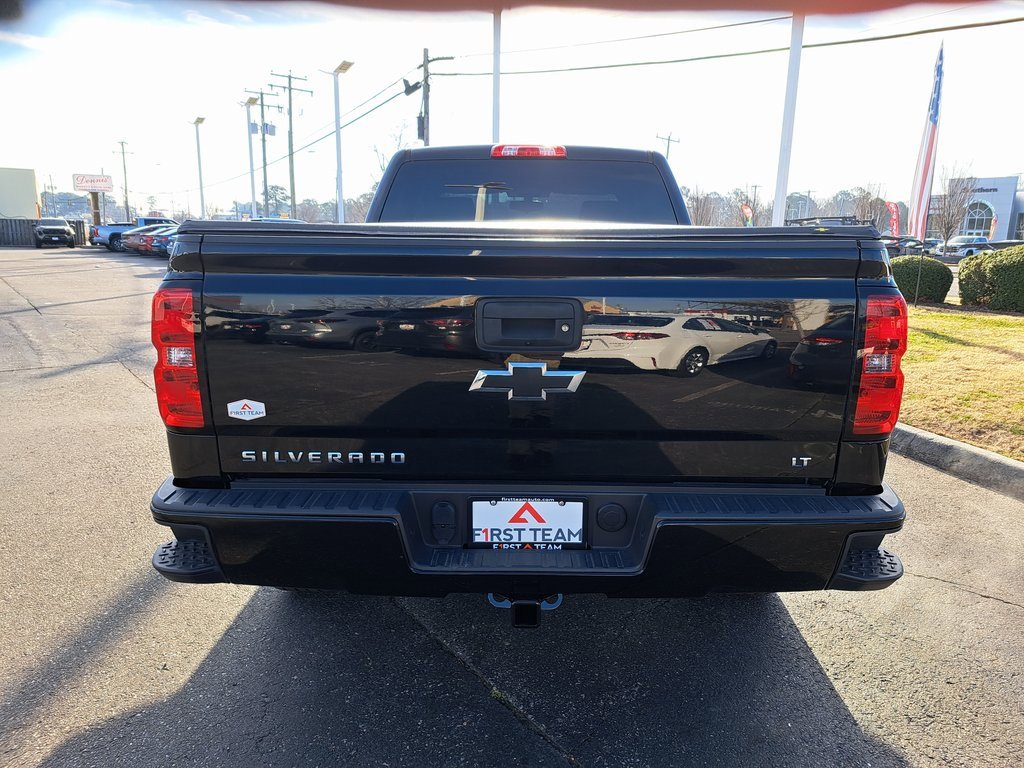 Used 2018 Chevrolet Silverado 1500 LT w/ All Star Edition image 9