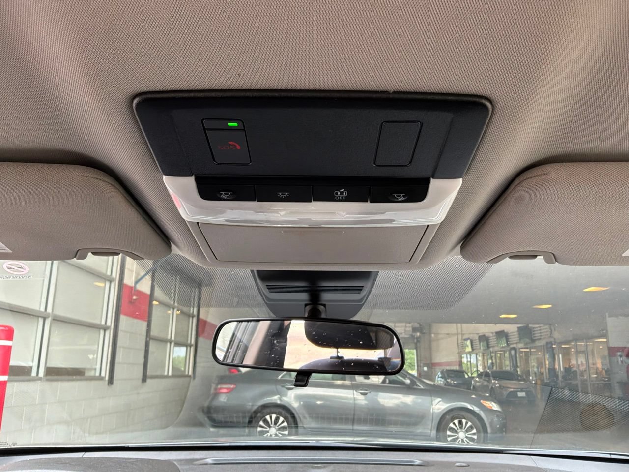Used 2025 Nissan Altima 2.5 SV FWD image 16