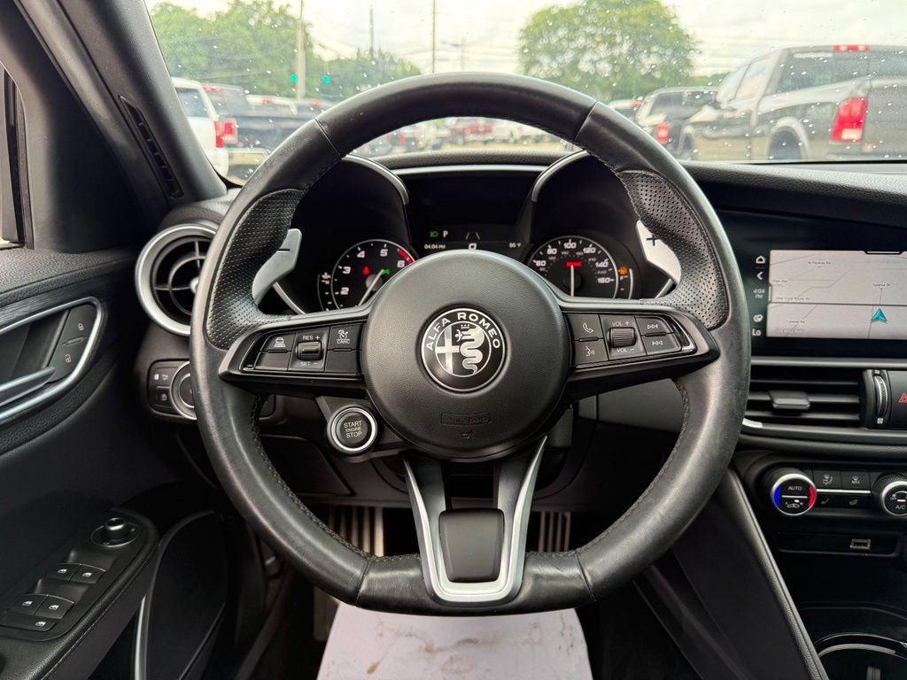 Used 2022 Alfa Romeo Giulia Sprint AWD/4WD image 32