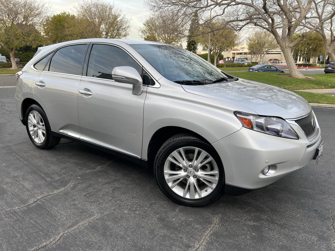 Used 2010 Lexus RX 450h 2WD image 2