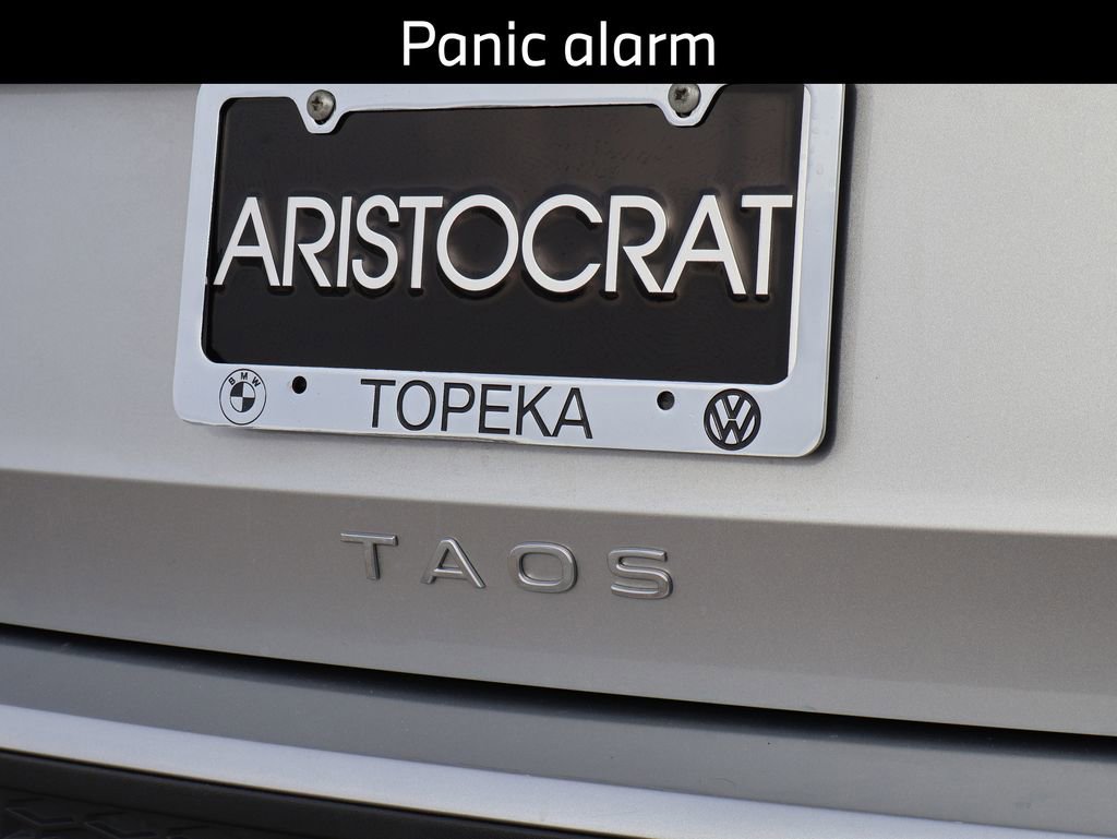 Certified 2023 Volkswagen Taos S image 10