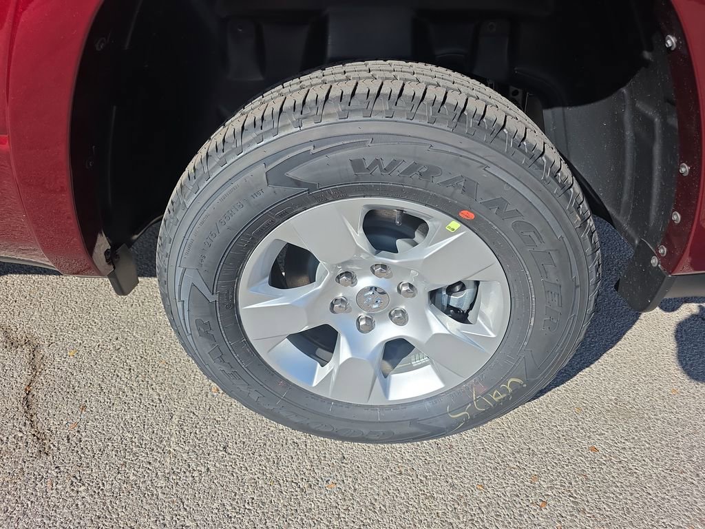 New 2026 RAM 1500 4x4 Crew Cab image 11