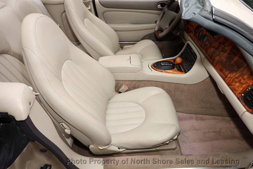 Used 1998 Jaguar XK8 Convertible RWD image 7