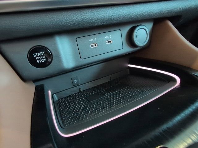 Used 2025 Nissan Rogue Platinum w/ Platinum Premium Package image 39