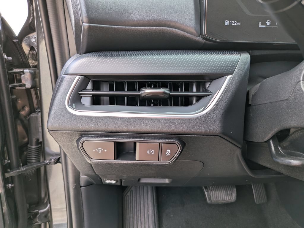 Certified 2025 Kia K4 EX w/ GT-Line Premium Package FWD image 30