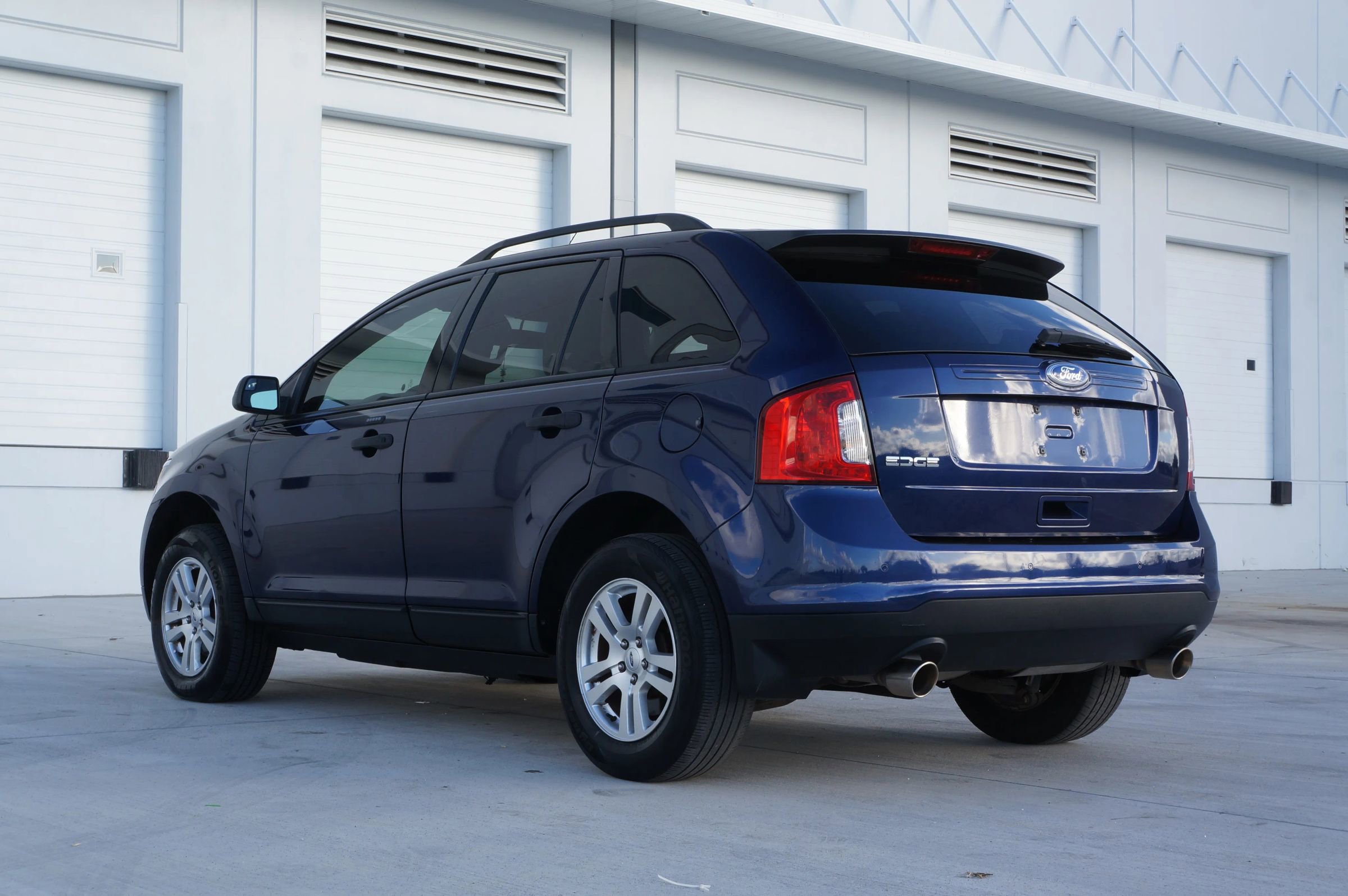 Used 2011 Ford Edge SE w/ 101A Rapid Spec Order Code image 9