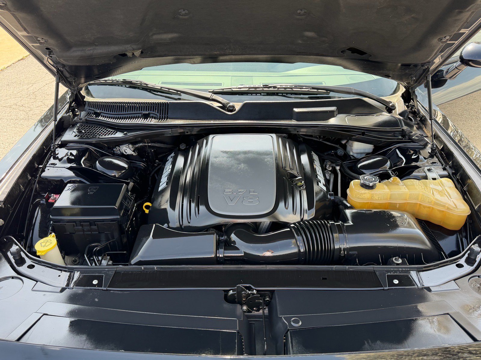 Used 2012 Dodge Challenger R/T Plus RWD image 11