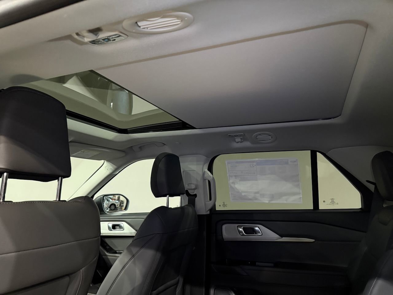 New 2026 Ford Explorer Active w/ Active Comfort Package image 38