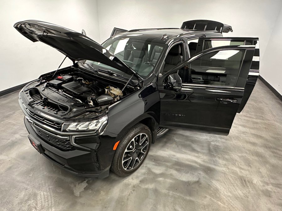 Used 2021 Chevrolet Suburban RST w/ Luxury Package image 54