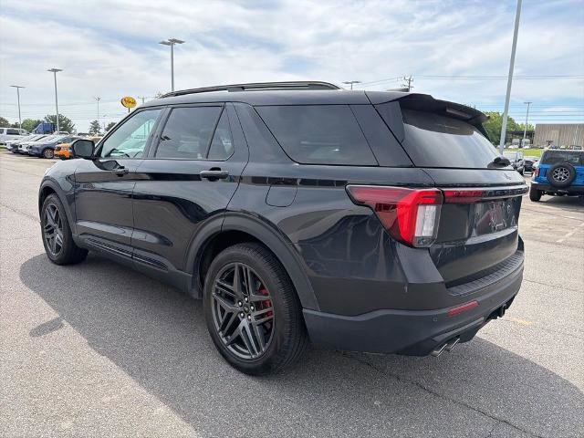 Certified 2025 Ford Explorer ST AWD/4WD image 6