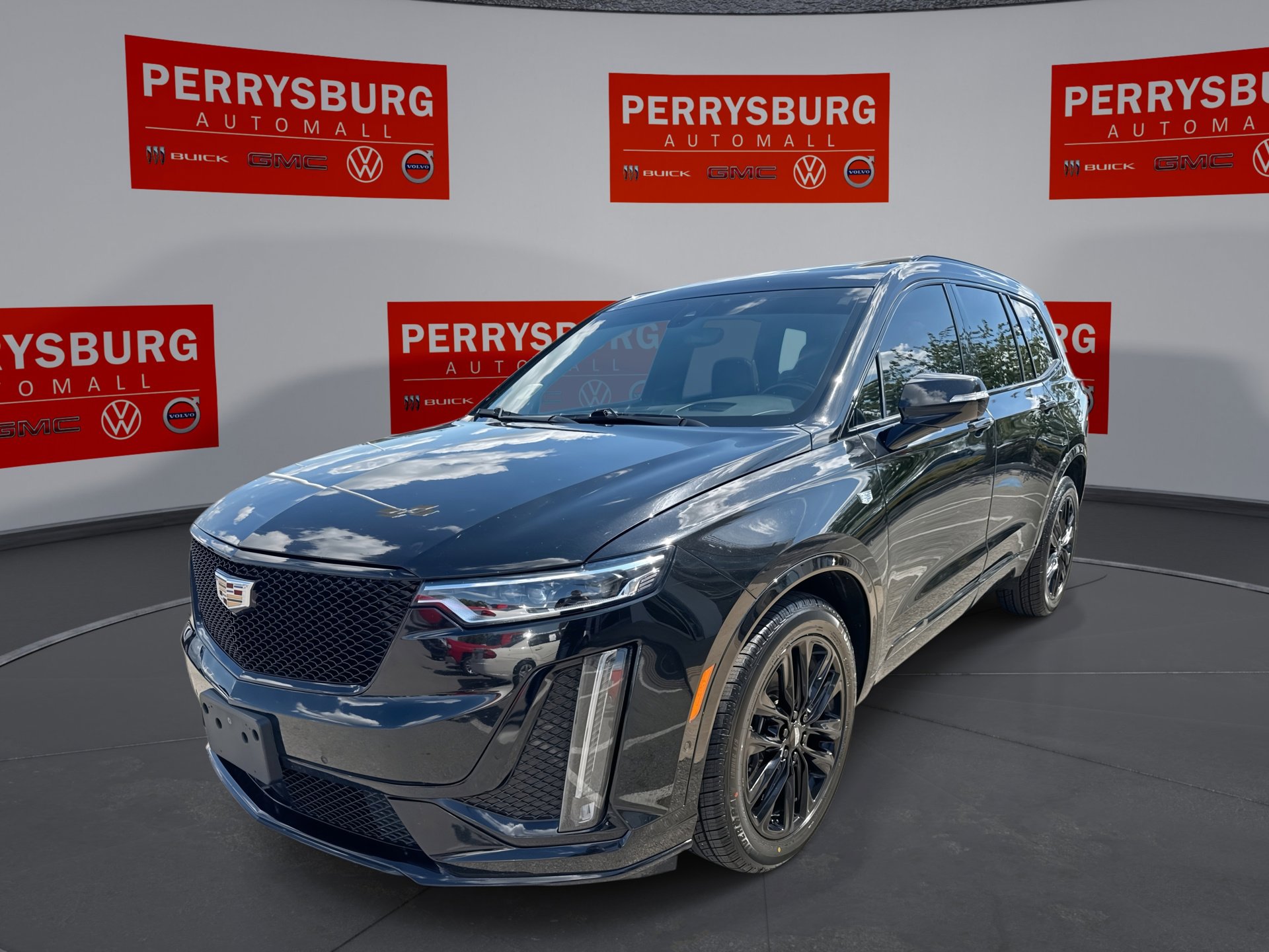 Used 2021 Cadillac XT6 Sport w/ LPO, ONYX Package