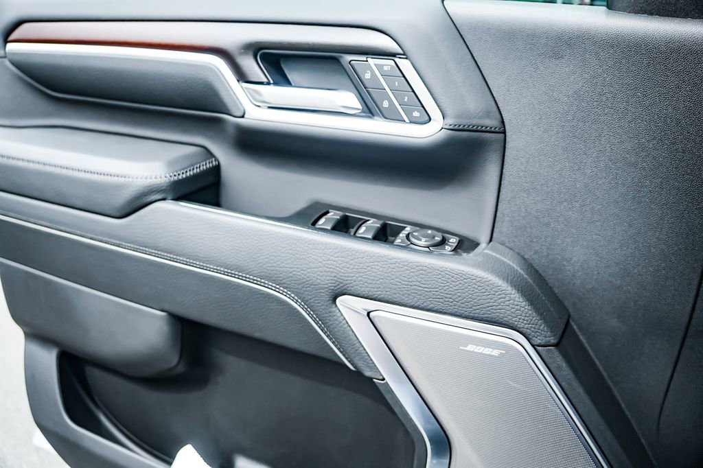 New 2026 GMC Sierra 2500 Denali w/ Denali Reserve Package image 17