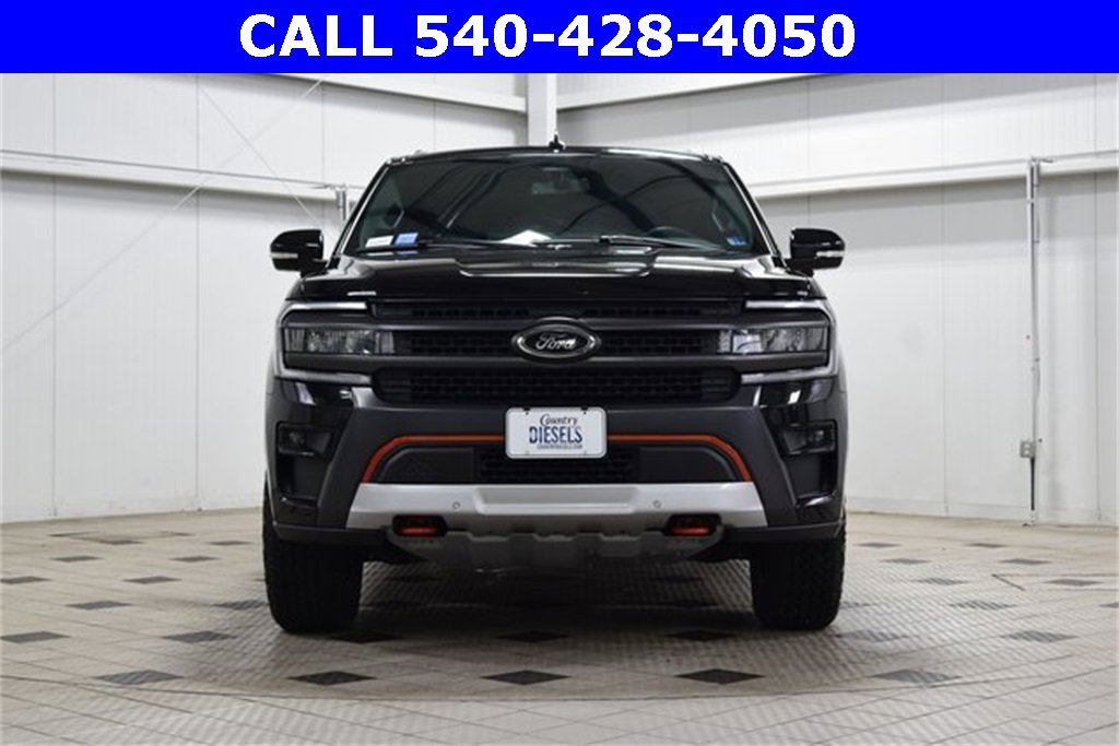 Used 2024 Ford Expedition Timberline image 2