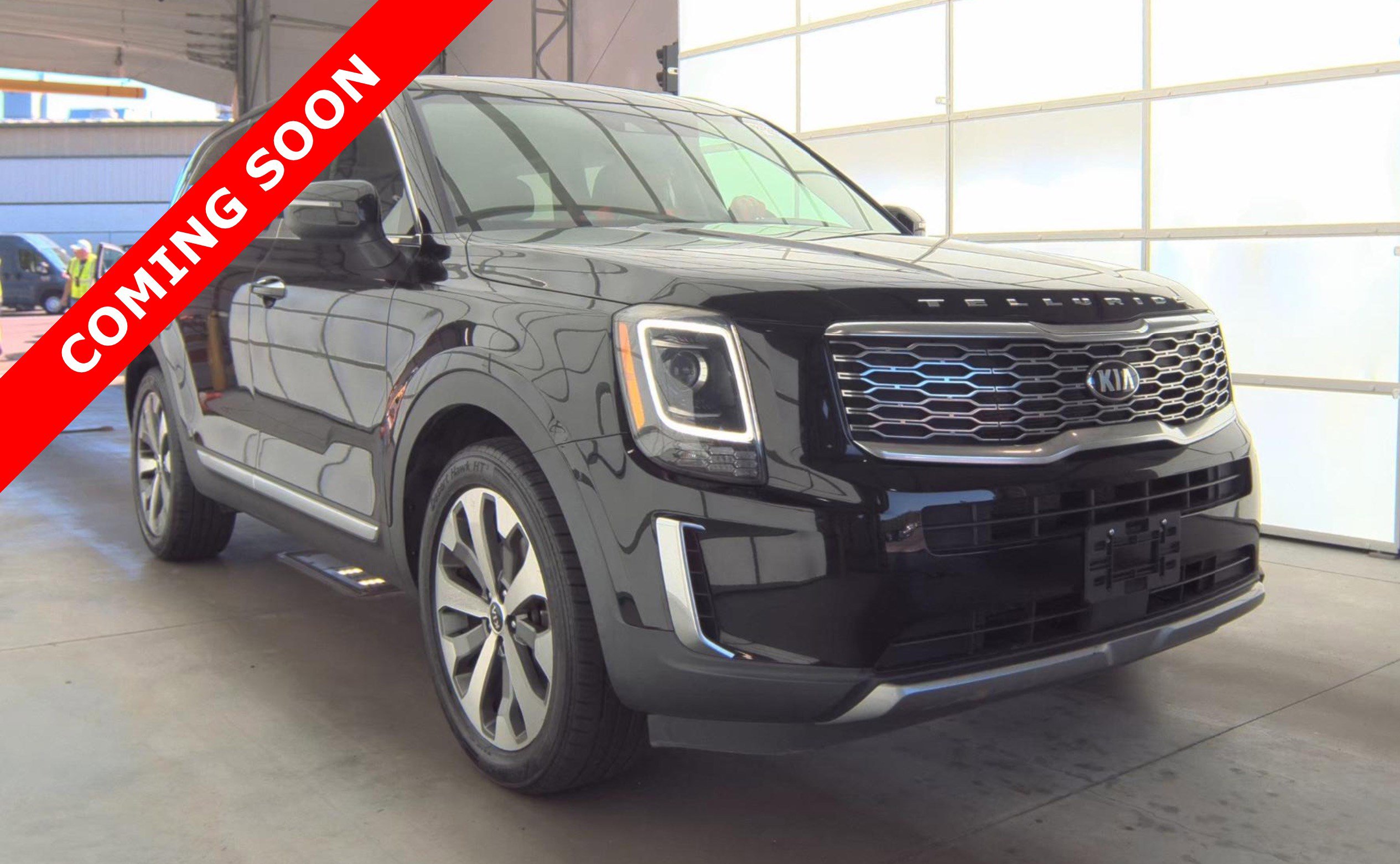 Used 2020 Kia Telluride S FWD image 3