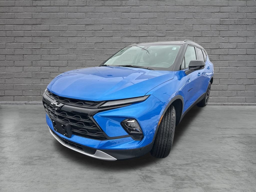 New 2026 Chevrolet Blazer LT w/ Convenience Package AWD/4WD image 4