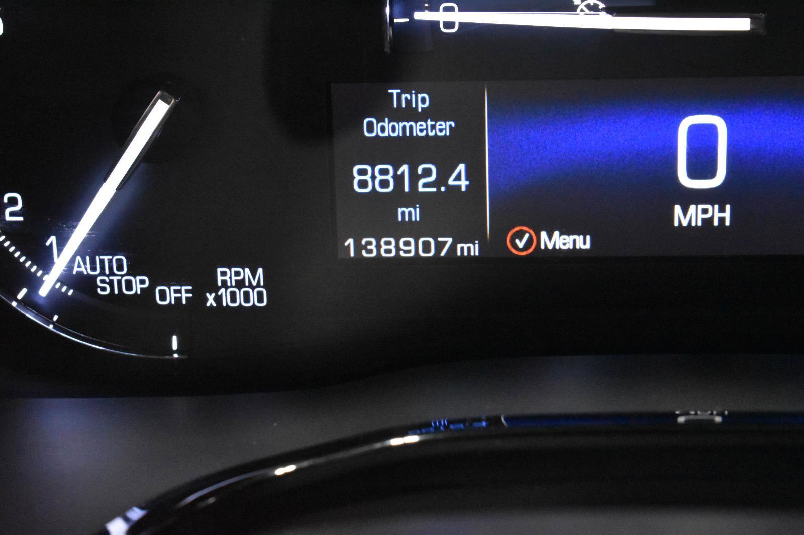 Used 2018 Cadillac XT5 Luxury w/ Driver Awareness Package image 21