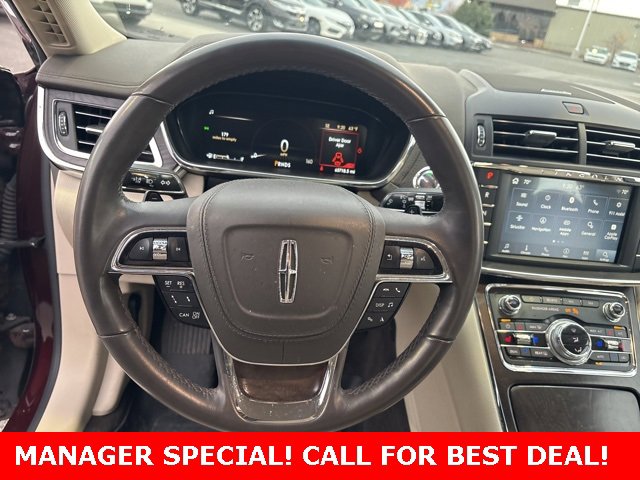 Used 2019 Lincoln Continental Select image 13