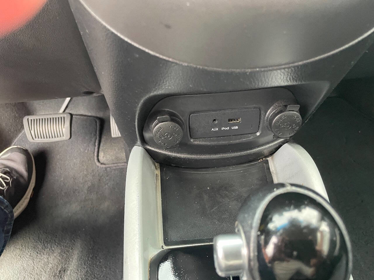 Used 2012 Kia Soul + FWD image 16