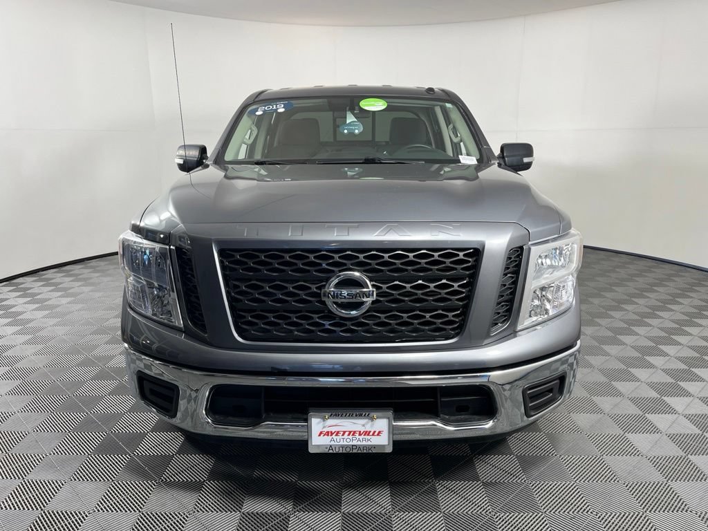 Used 2019 Nissan Titan SV RWD image 18
