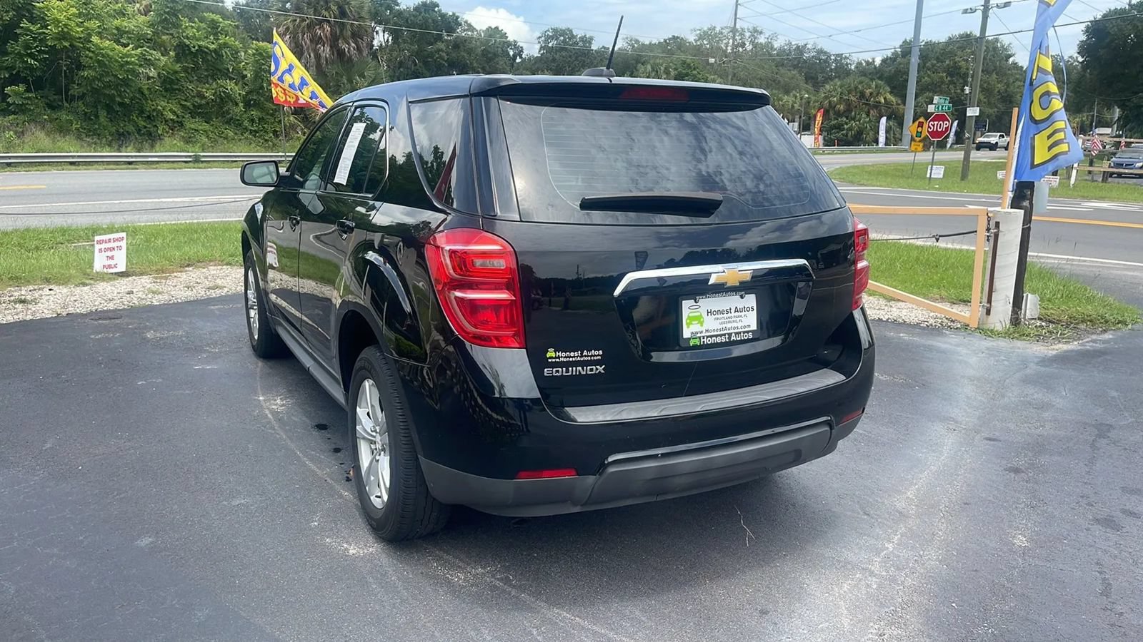 Used 2017 Chevrolet Equinox LS FWD image 5