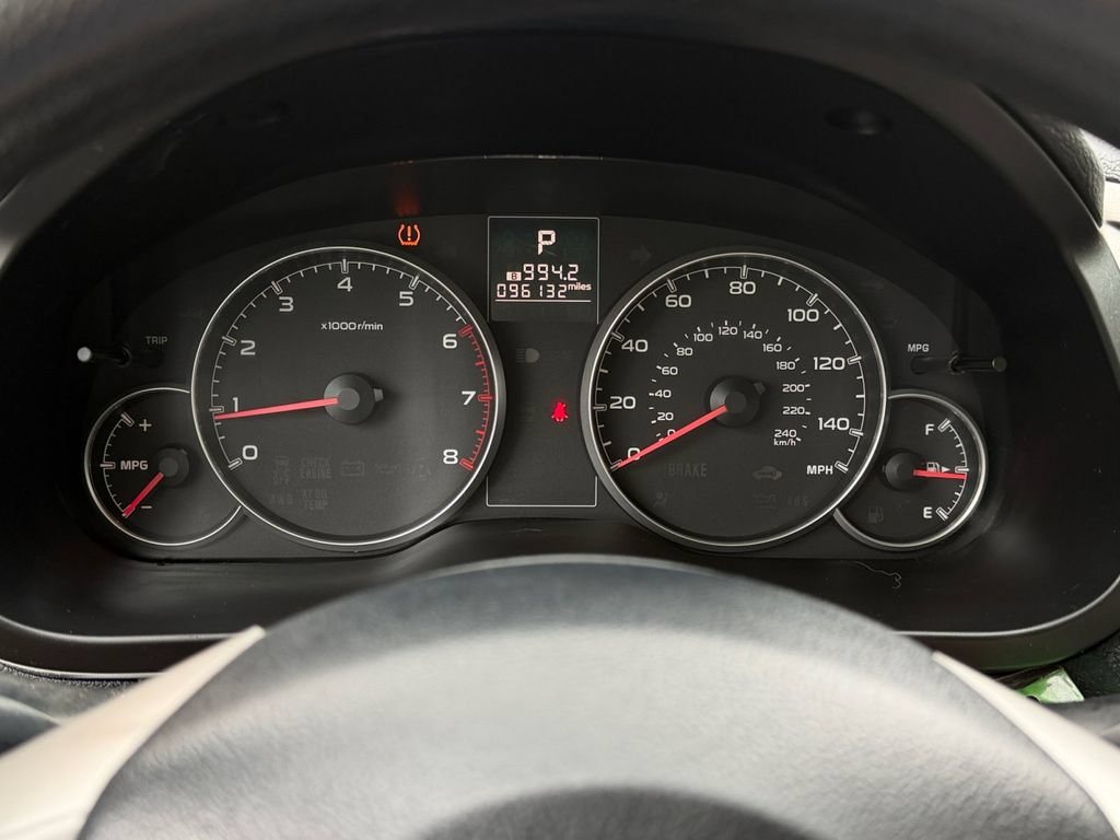 Used 2013 Subaru Legacy 2.5i AWD/4WD image 22