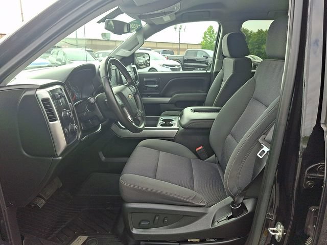 Certified 2018 Chevrolet Silverado 1500 LT w/ LT Convenience Package AWD/4WD image 13