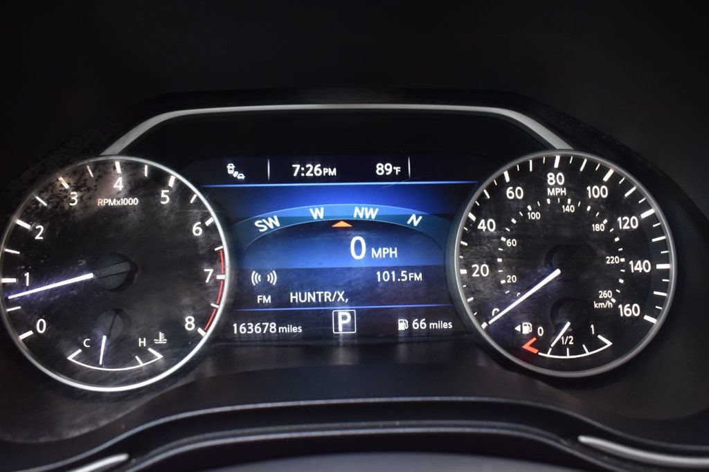 Used 2017 Nissan Maxima FWD image 16