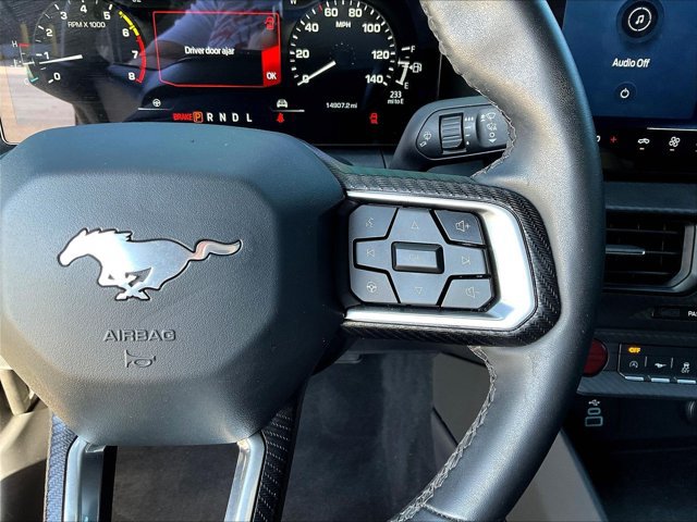 Used 2025 Ford Mustang Coupe RWD image 20