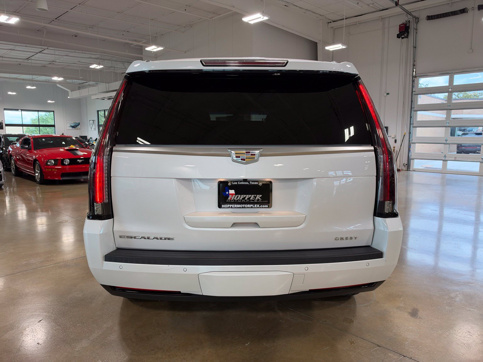 Used 2019 Cadillac Escalade 2WD image 5