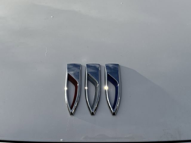 New 2026 Buick Enclave Sport Touring w/ Power Package image 32