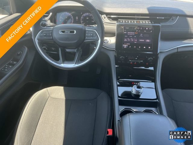 Certified 2025 Jeep Grand Cherokee Laredo X w/ Luxury Tech Group I AWD/4WD image 15